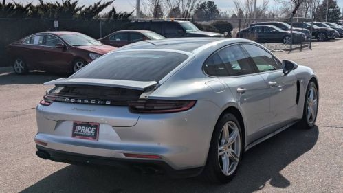 2018 Porsche Panamera WP0AE2A79JL127844