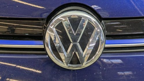 2017 Volkswagen e-Golf WVWPR7AU9HW950364