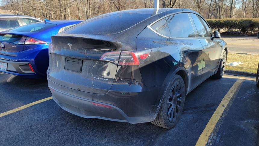 2021 Tesla Model Y 5YJYGDEE4MF149061