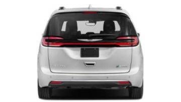 2022 Chrysler Pacifica 2C4RC1N72NR135746