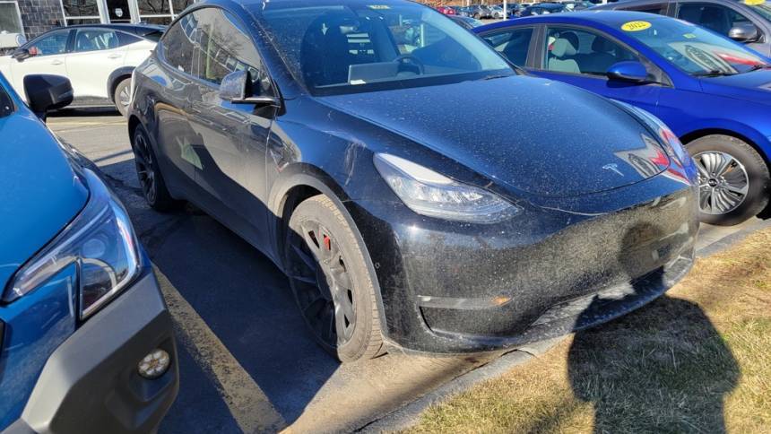 2021 Tesla Model Y 5YJYGDEE4MF149061