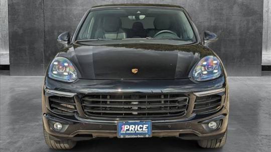 2017 Porsche Cayenne WP1AE2A25HLA74833