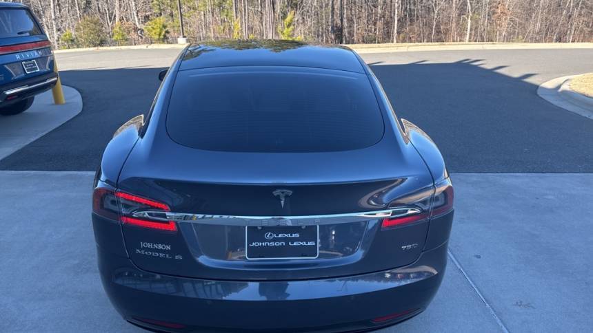 2018 Tesla Model S 5YJSA1E25JF291572