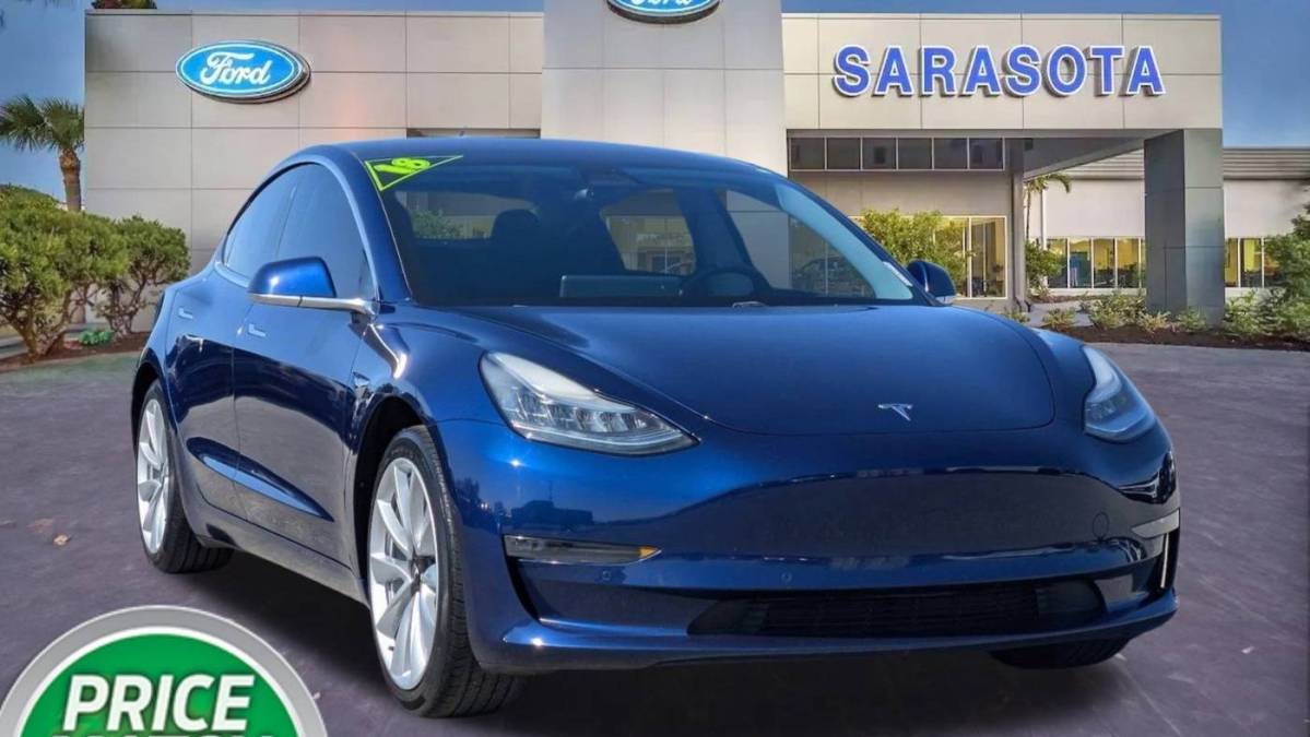 2018 Tesla Model 3 5YJ3E1EA6JF118305