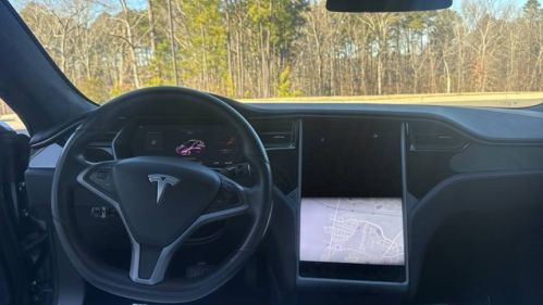 2018 Tesla Model S 5YJSA1E25JF291572