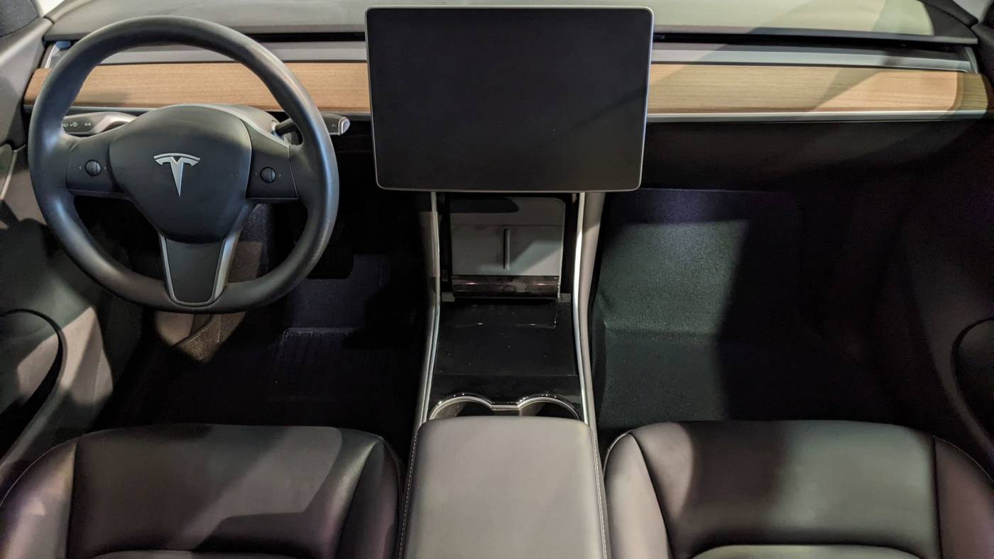 2021 Tesla Model Y 5YJYGDEE8MF065051