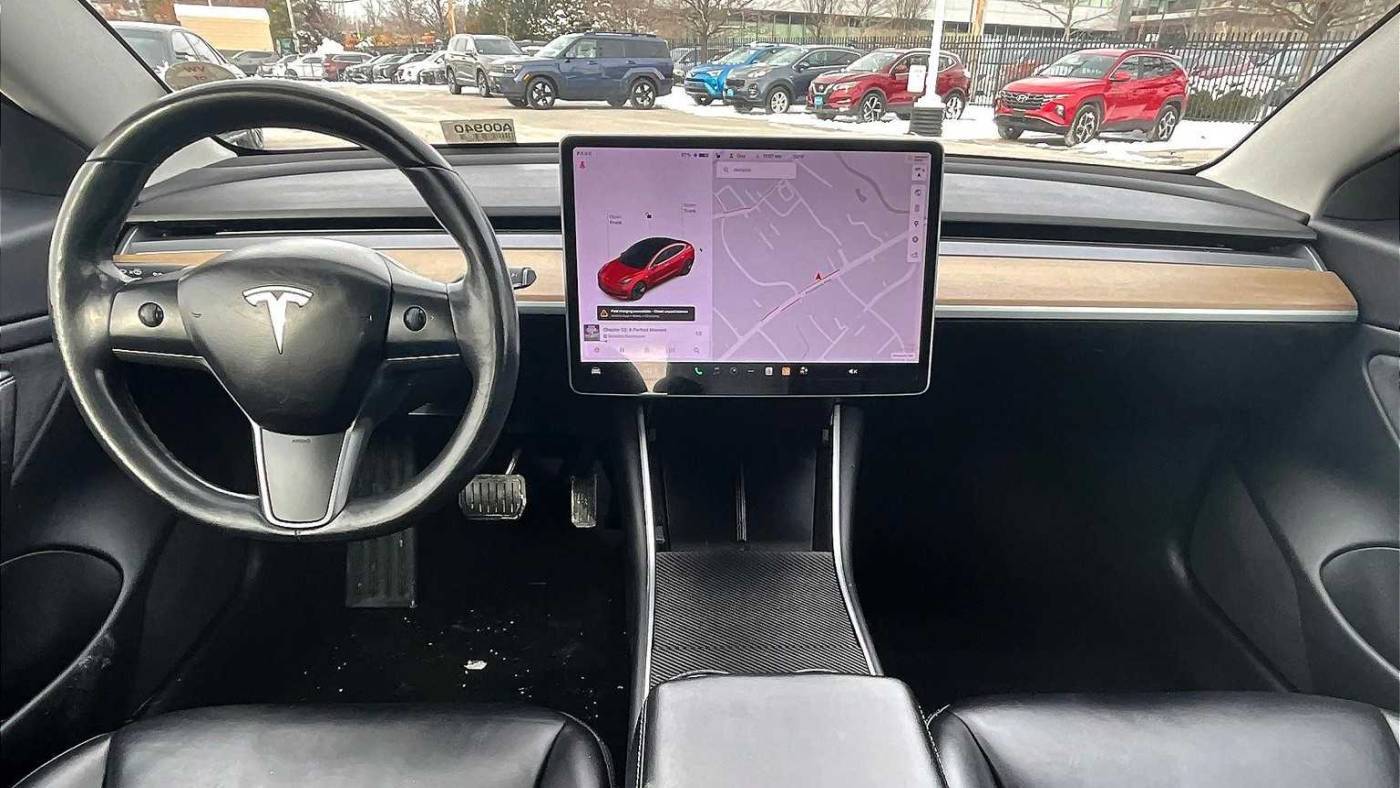 2018 Tesla Model 3 5YJ3E1EA0JF030740