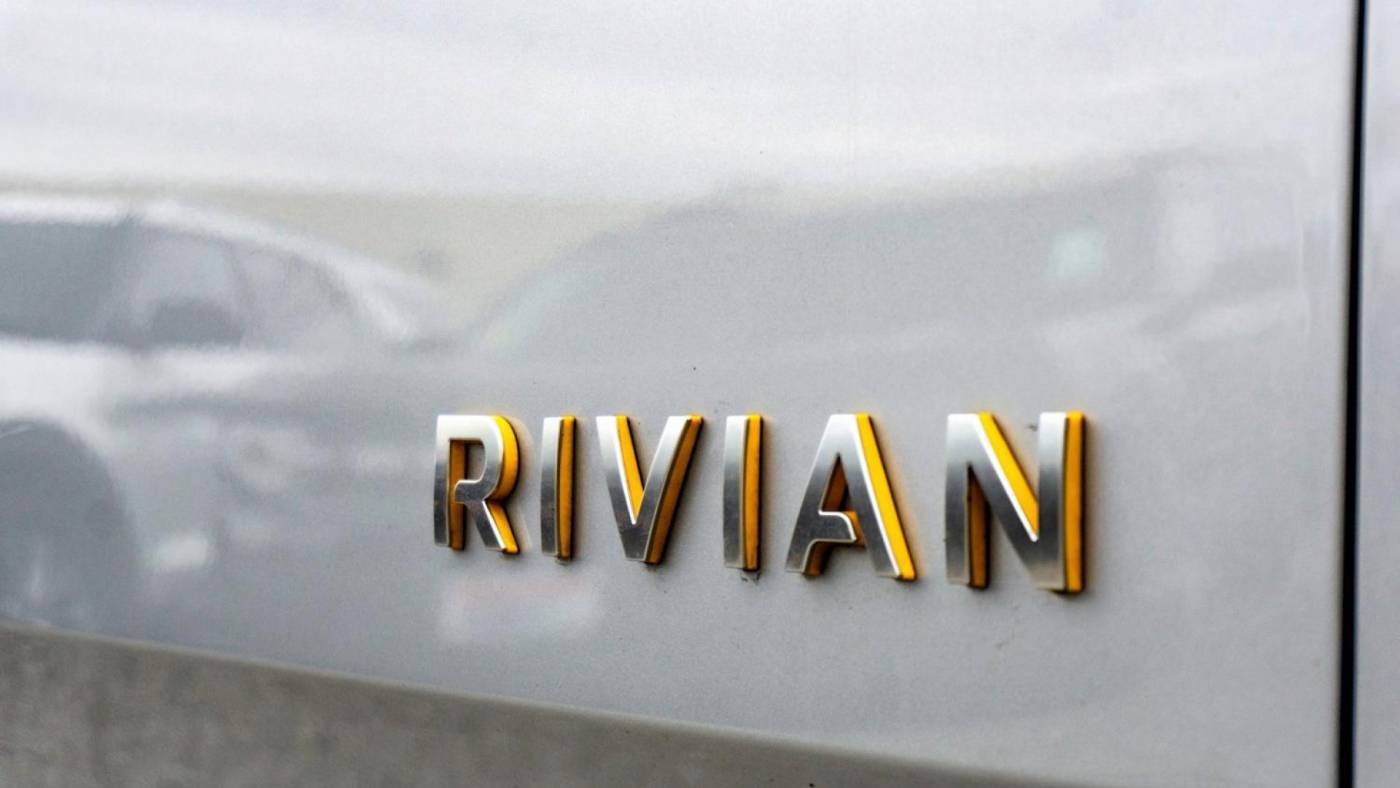 2023 Rivian R1T 7FCTGAAL3PN000377