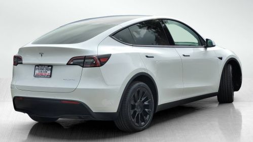 2021 Tesla Model Y 5YJYGDEEXMF180265