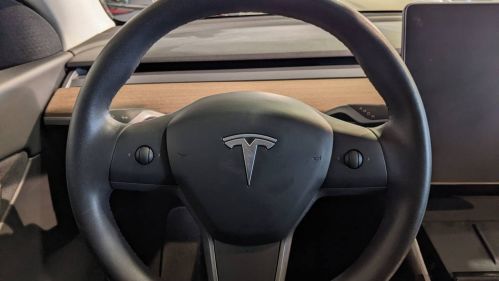 2021 Tesla Model Y 5YJYGDEE8MF065051