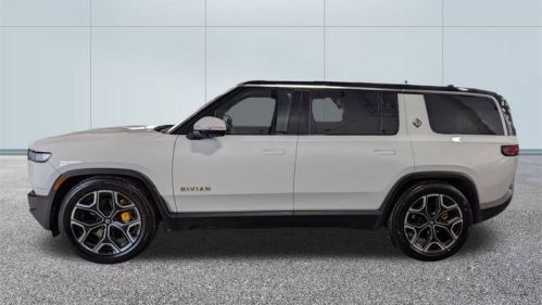 2023 Rivian R1S 7PDSGABA4PN013243