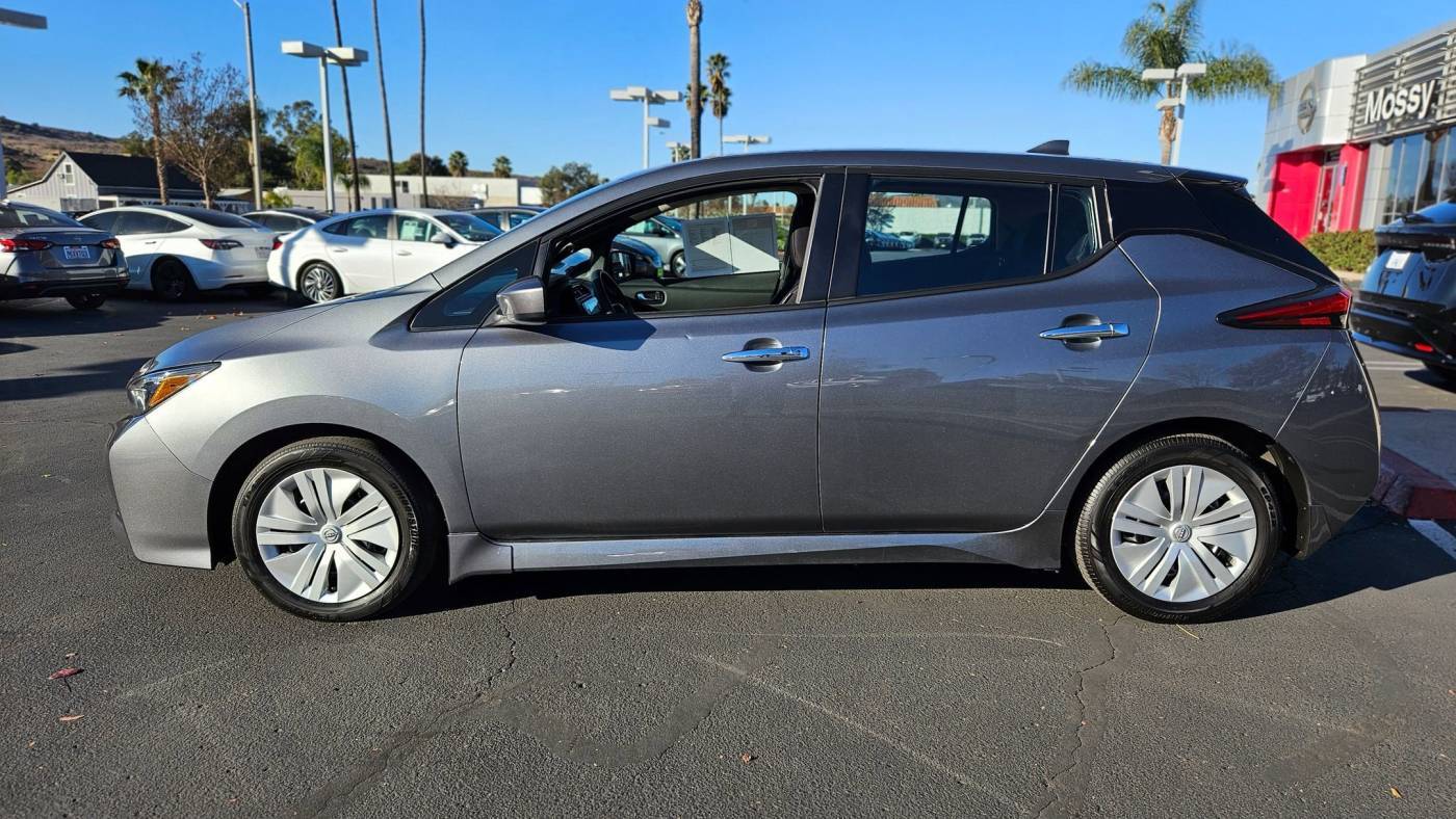 2023 Nissan LEAF 1N4AZ1BV3PC560165