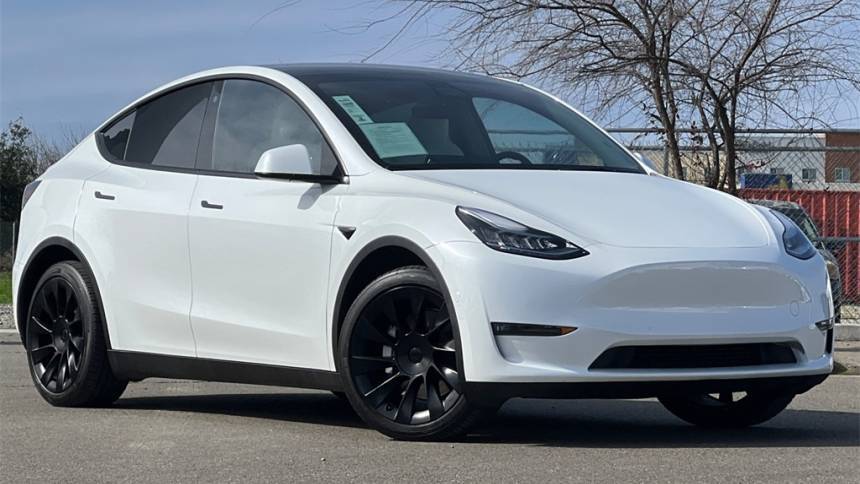 2021 Tesla Model Y 5YJYGDEE7MF212928