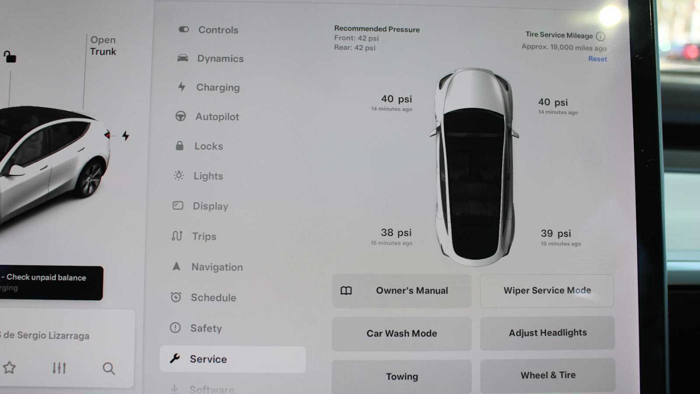 2021 Tesla Model Y 5YJYGDEE4MF304014