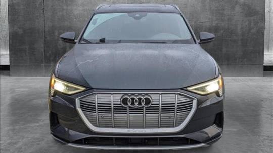 2019 Audi e-tron WA1LABGE9KB017677