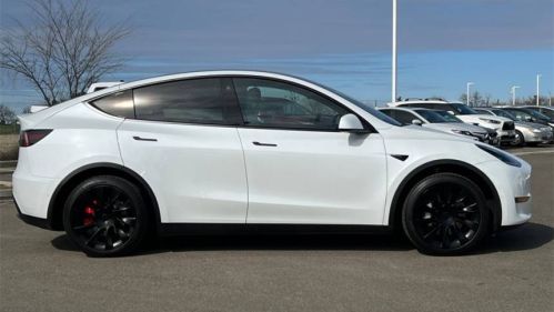 2021 Tesla Model Y 5YJYGDEE7MF212928