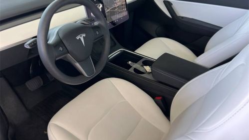 2021 Tesla Model Y 5YJYGDEE7MF212928