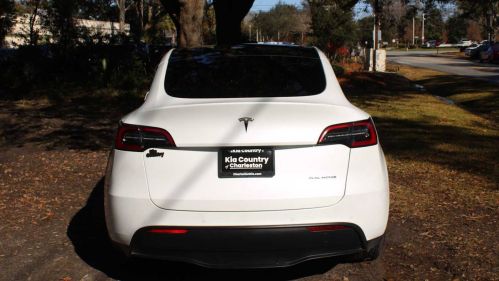 2021 Tesla Model Y 5YJYGDEE4MF304014