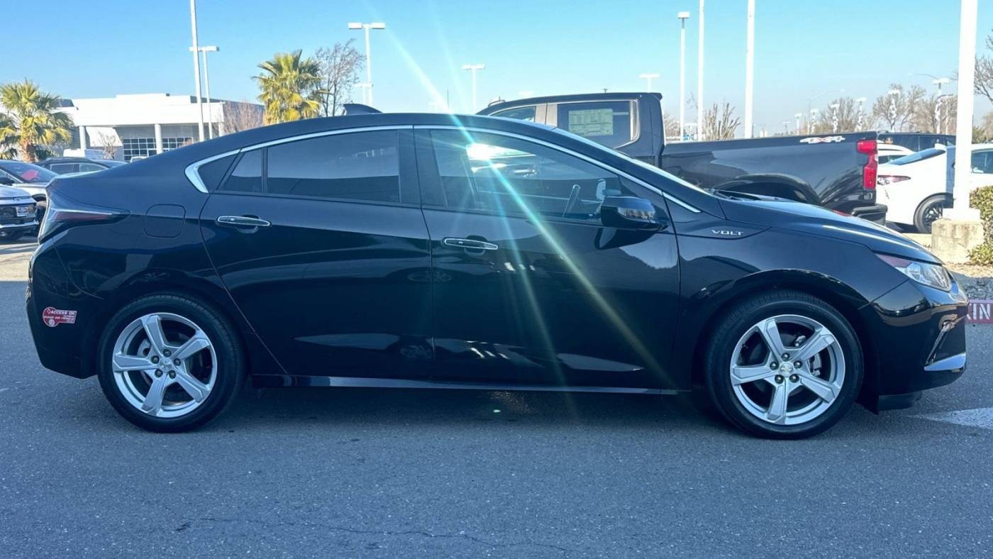 2018 Chevrolet VOLT 1G1RC6S50JU135119