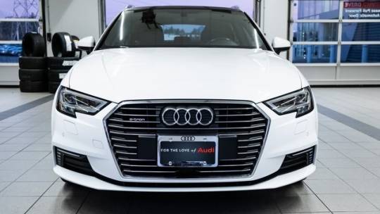 2018 Audi A3 Sportback e-tron WAUTPBFF6JA061023