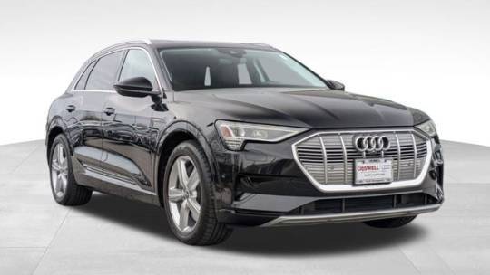 2019 Audi e-tron WA1LAAGE5KB022269