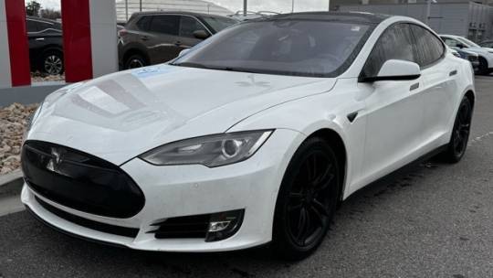 2015 Tesla Model S 5YJSA1H23FF097528