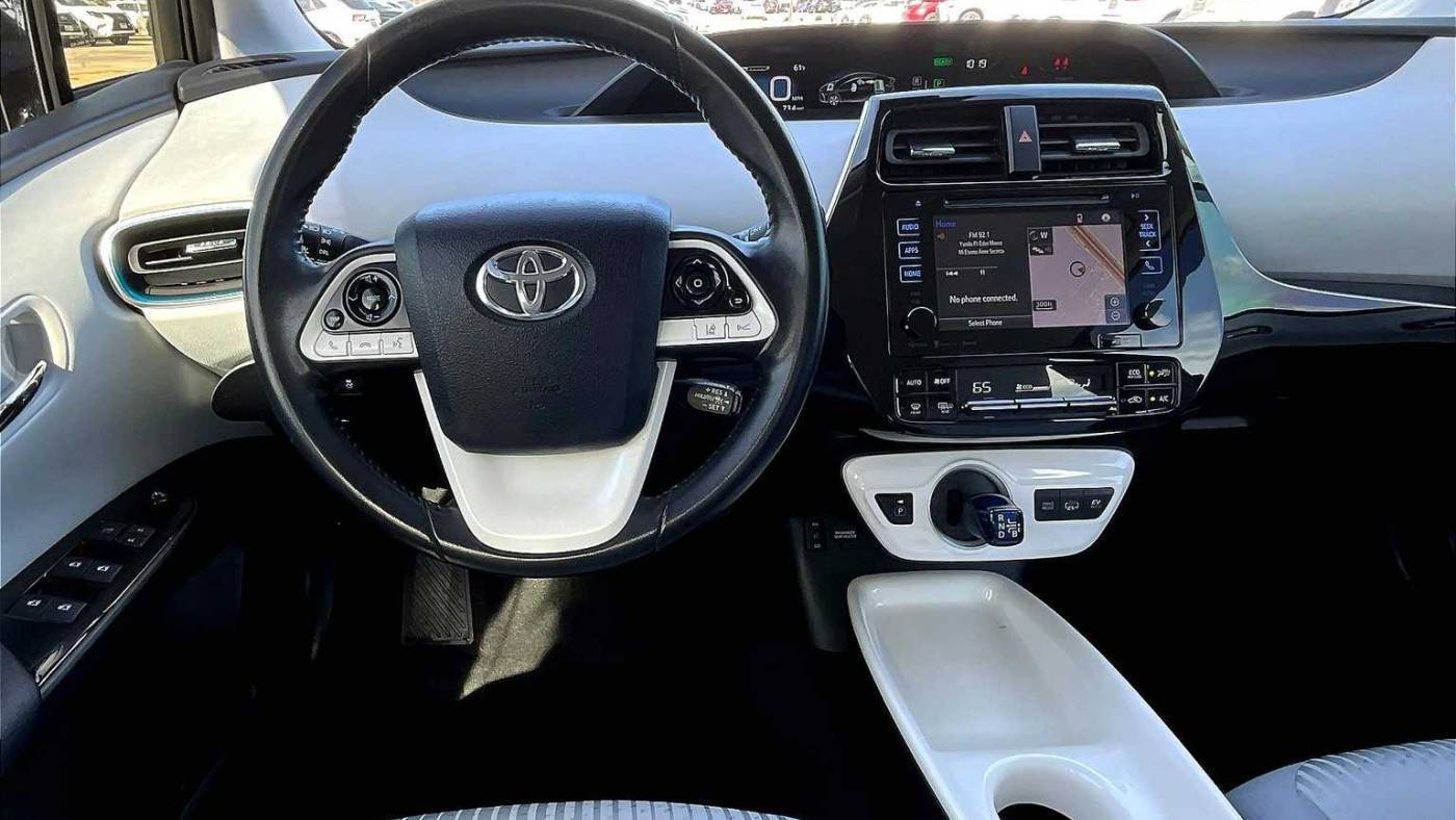 2018 Toyota Prius Prime JTDKARFP7J3085028