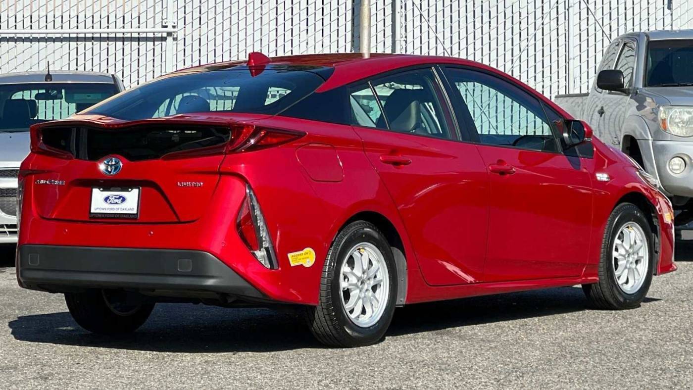 2022 Toyota Prius Prime JTDKAMFP2N3212115