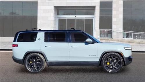 2022 Rivian R1S 7PDSGABL2NN000313