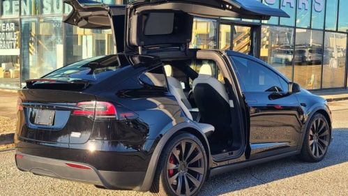 2023 Tesla Model X 7SAXCBE68PF430727