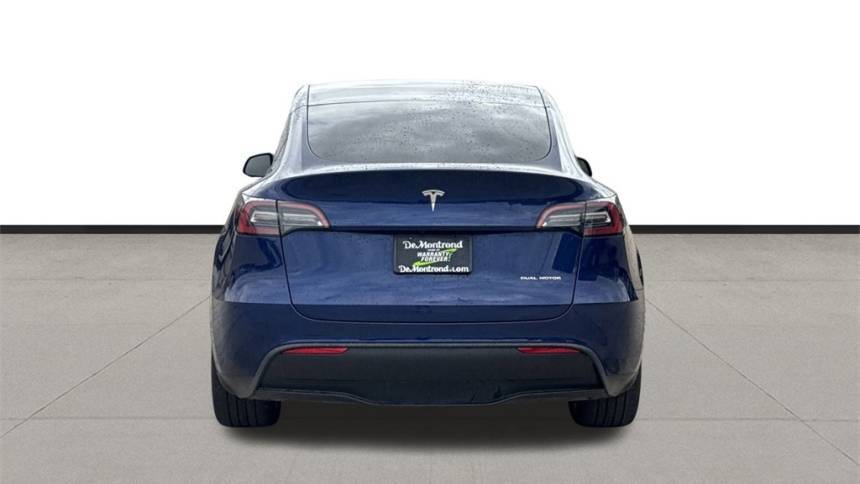 2021 Tesla Model Y 5YJYGDEE7MF265774