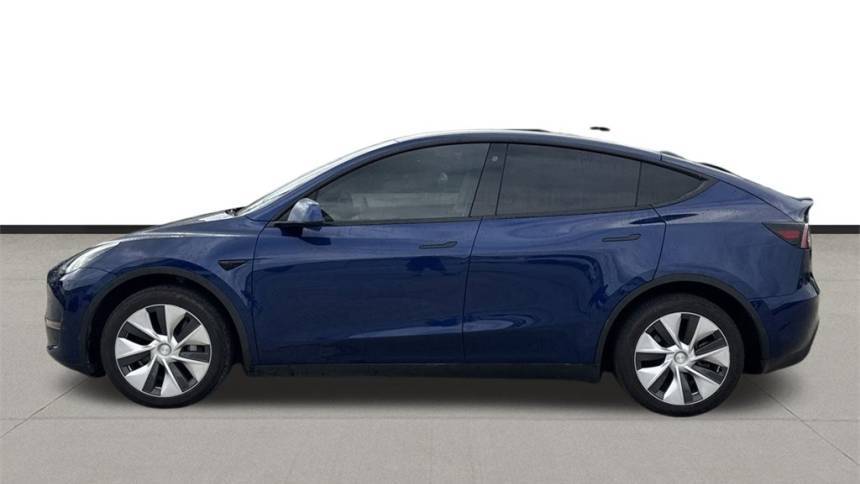 2021 Tesla Model Y 5YJYGDEE7MF265774