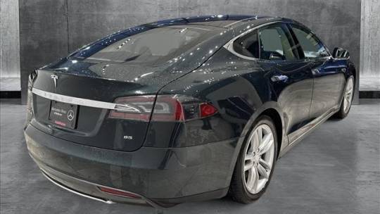 2013 Tesla Model S 5YJSA1CN3DFP24369