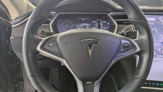 2013 Tesla Model S 5YJSA1CN3DFP24369