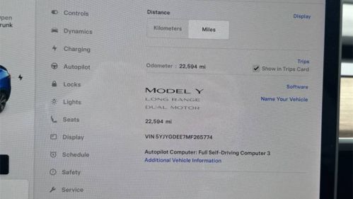 2021 Tesla Model Y 5YJYGDEE7MF265774