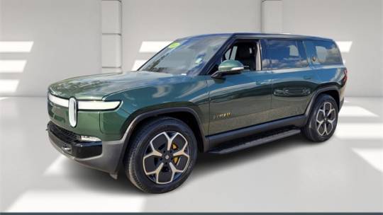 2023 Rivian R1S 7PDSGABA6PN004219