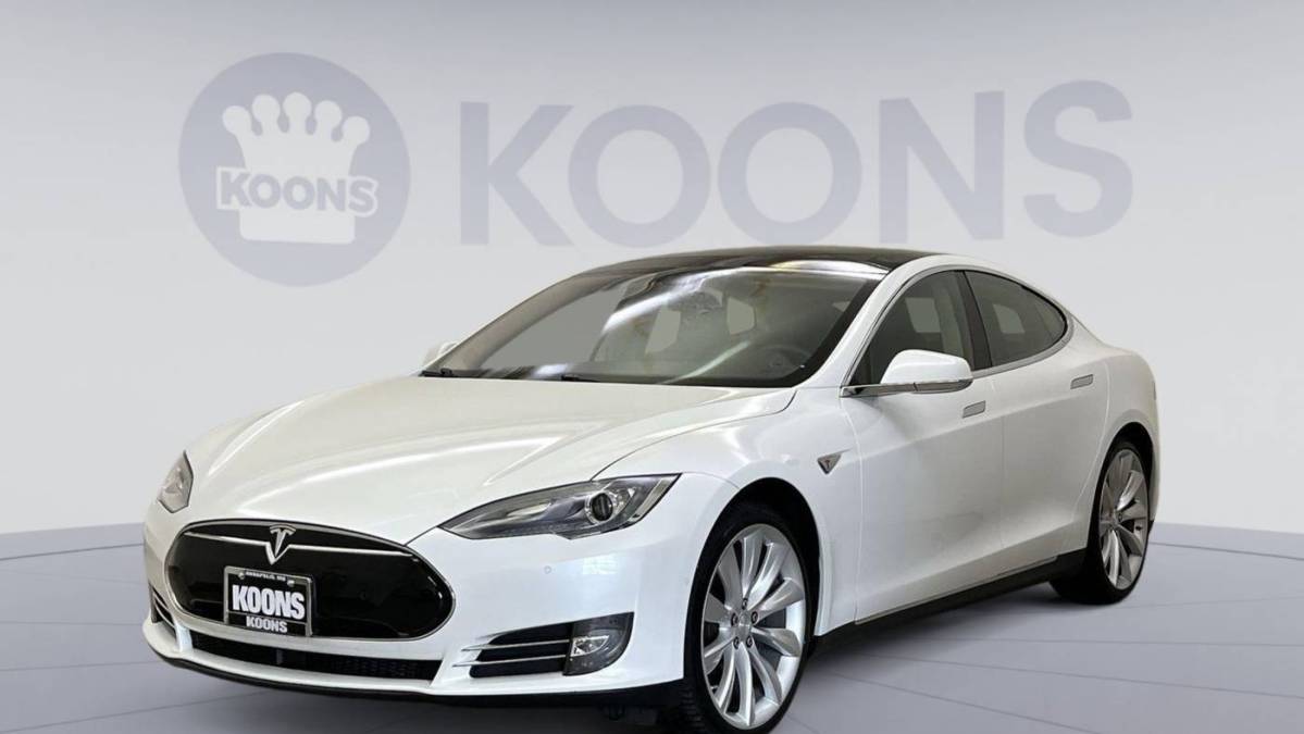 2015 Tesla Model S 5YJSA1V26FF098628