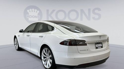 2015 Tesla Model S 5YJSA1V26FF098628