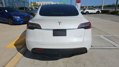 2021 Tesla Model Y 5YJYGDEE0MF303426