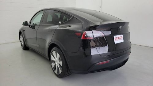 2021 Tesla Model Y 5YJYGDEE2MF185900