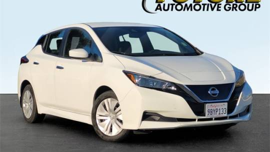 2022 Nissan LEAF 1N4AZ1BV5NC561198