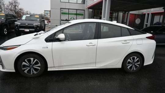 2018 Toyota Prius Prime JTDKARFP0J3075151