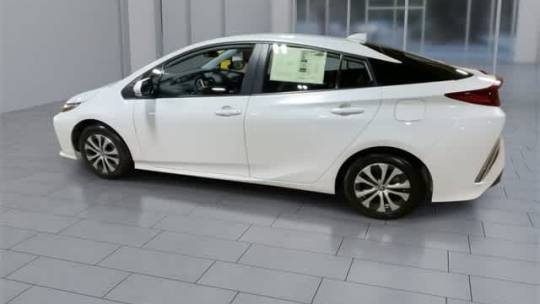 2022 Toyota Prius Prime JTDKAMFP4N3207613