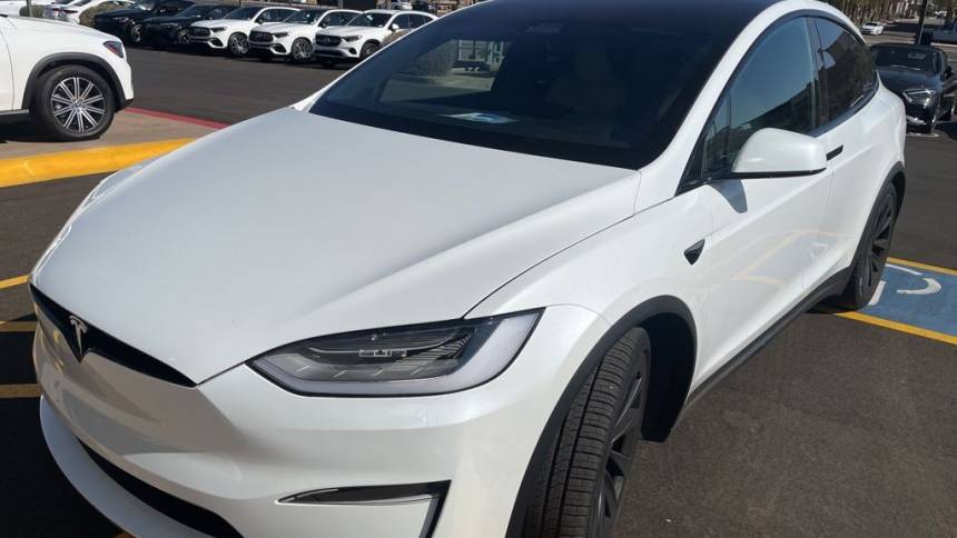 2023 Tesla Model X 7SAXCDE52PF392897