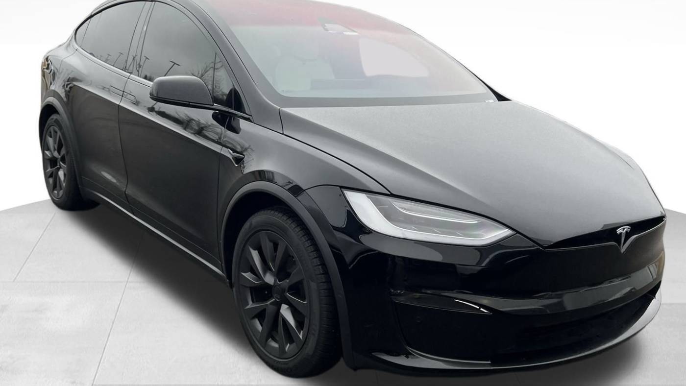 2022 Tesla Model X 7SAXCBE6XNF333896