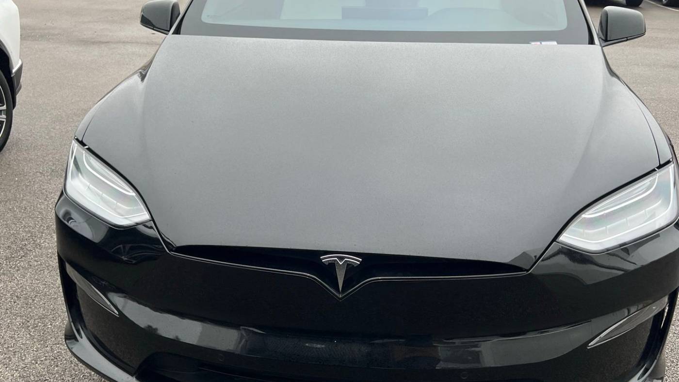 2022 Tesla Model X 7SAXCBE6XNF333896