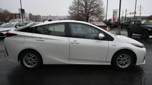 2018 Toyota Prius Prime JTDKARFP0J3075151