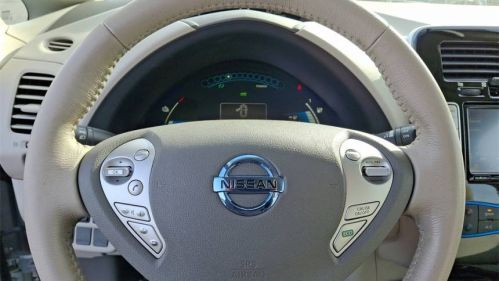 2017 Nissan LEAF 1N4BZ0CP9HC308243