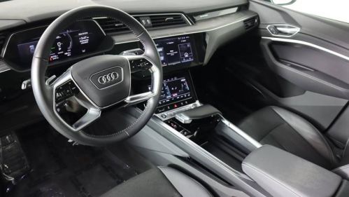 2021 Audi e-tron WA12AAGEXMB006597