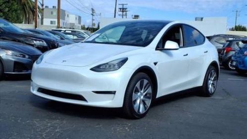 2021 Tesla Model Y 5YJYGDEEXMF196790